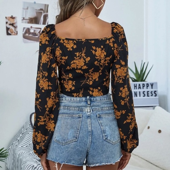 ๐HP๐ floral print tie top - Picture 2 of 4